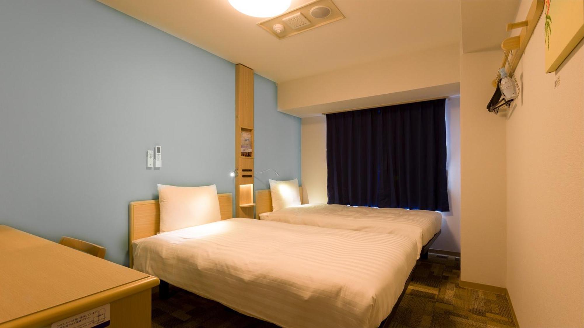 Toyoko Inn Tokuyama-Eki Kita-Guchi Shunan Chambre photo