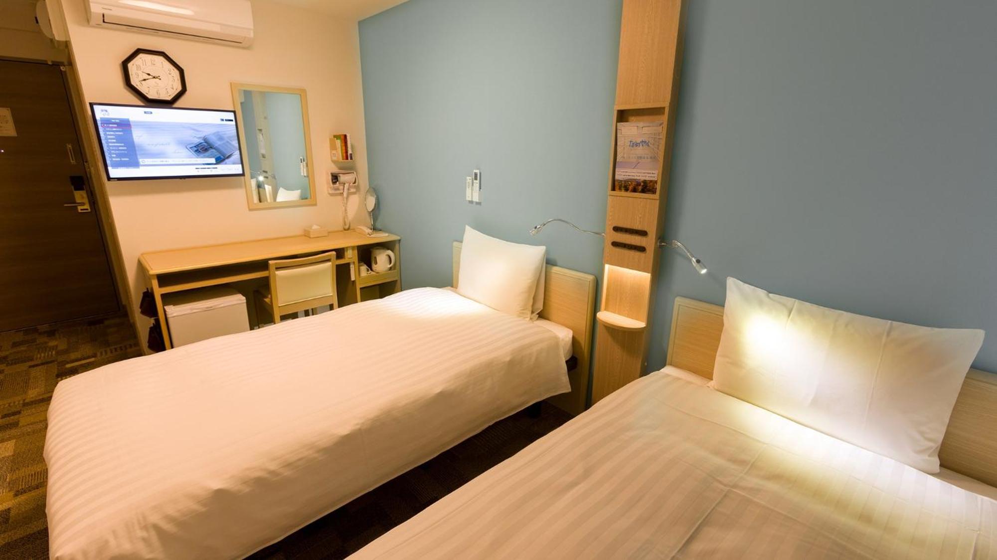 Toyoko Inn Tokuyama-Eki Kita-Guchi Shunan Chambre photo