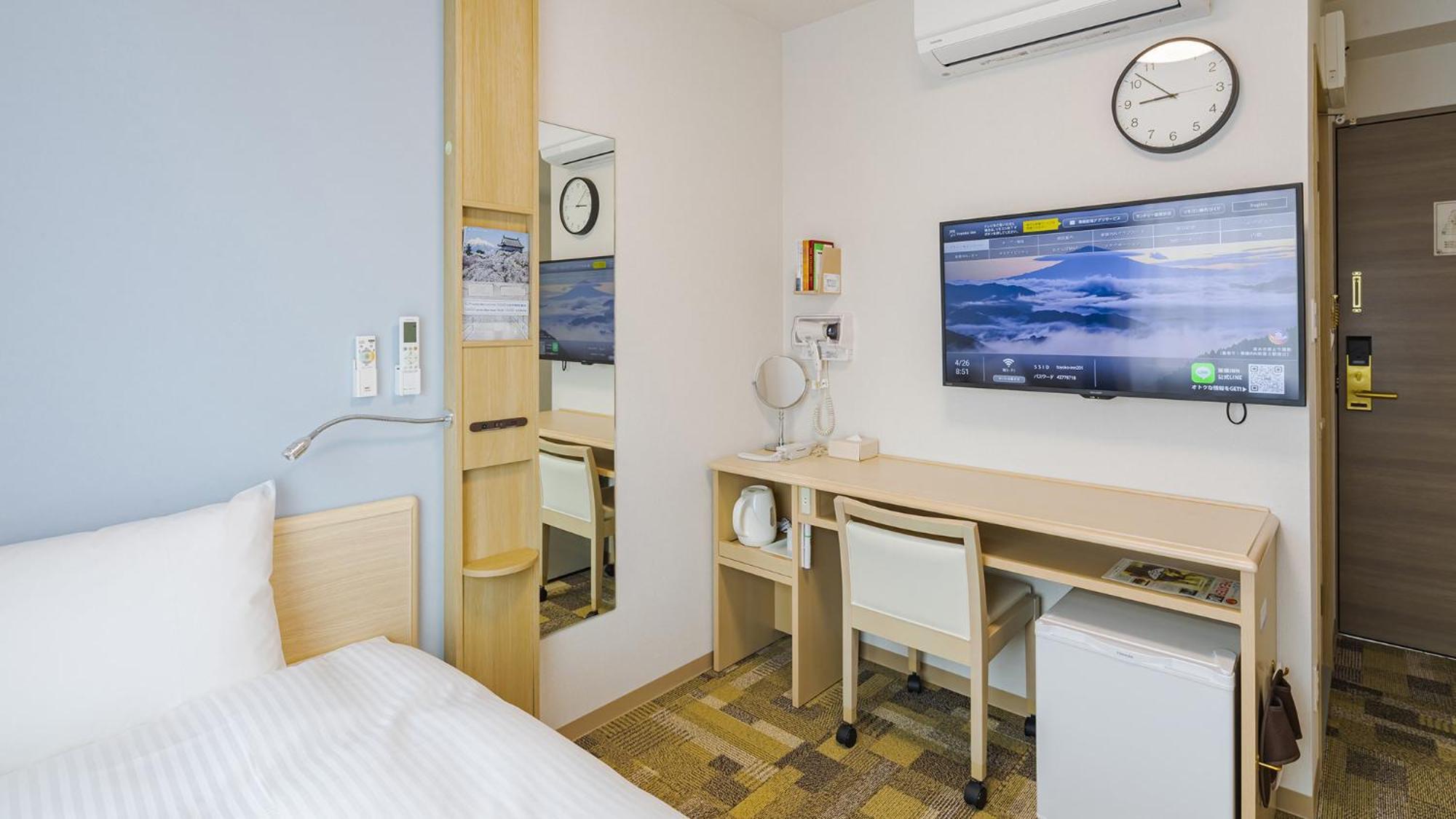 Toyoko Inn Tokuyama-Eki Kita-Guchi Shunan Chambre photo
