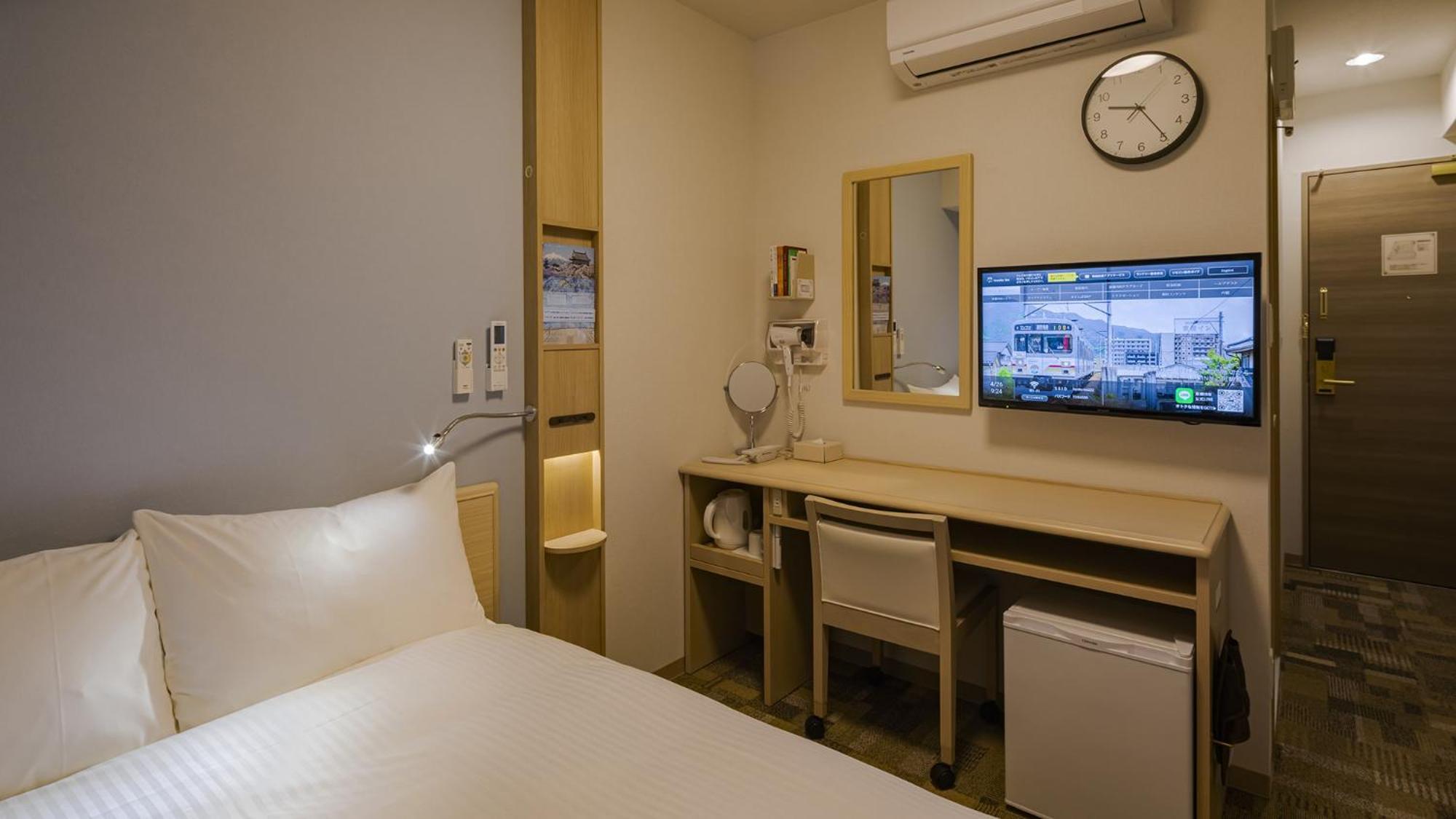 Toyoko Inn Tokuyama-Eki Kita-Guchi Shunan Chambre photo